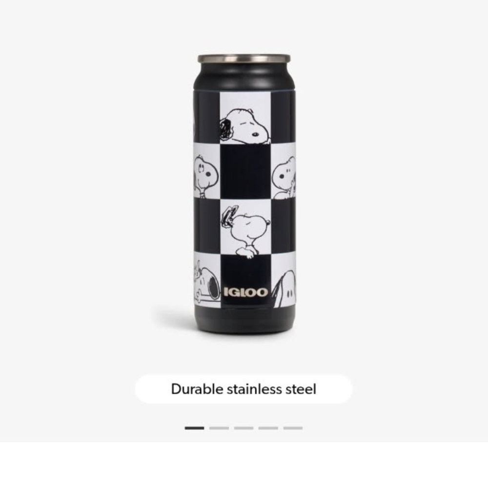Igloo Black and White Snoopy 16 Oz Can